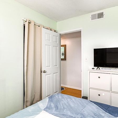 Cozy Beachfront Condo With Wifi, Views And Pool Access Myrtle Beach Exterior photo